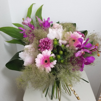 パリスタイルの花束,Flower Drops コースⅠ,東京・自由が丘のフラワーアレンジメント教室,フラワードロップス