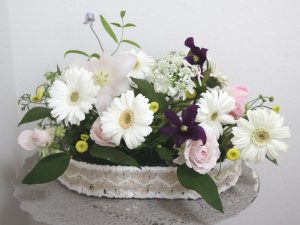 バスケットアレンジ,20250424, Flower Drops コースⅢ,東京,自由が丘,フラワーアレンジメント,フラワースクール,フラワー教室,フラワードロップス