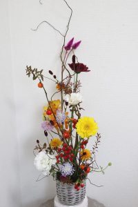 桃の花でトライアンギュラー, Flower Drops コースⅢ,東京,自由が丘,フラワーアレンジメント教室,フラワースクール,お花の教室,フラワードロップス